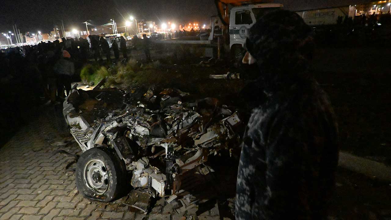 Foto - Para taşıyan askeri uçak düştü