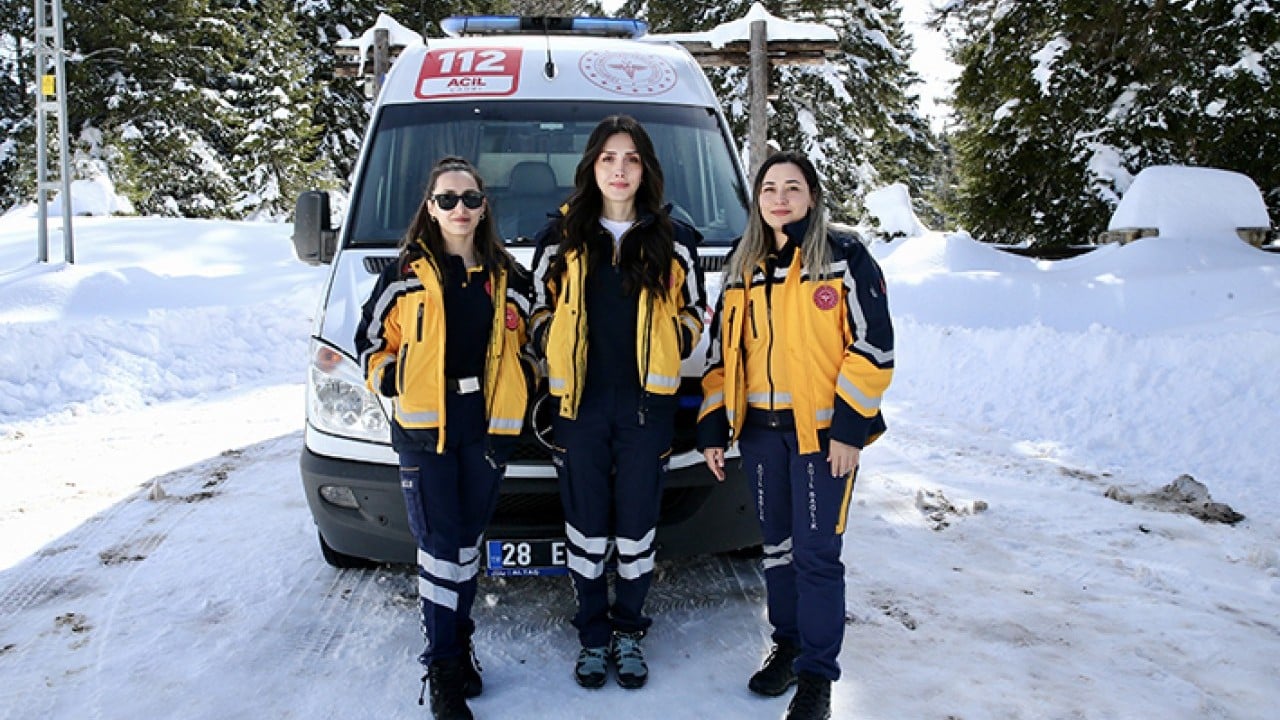 Paramedik kadın sürücüler iddialı Biraz cesaret biraz güven