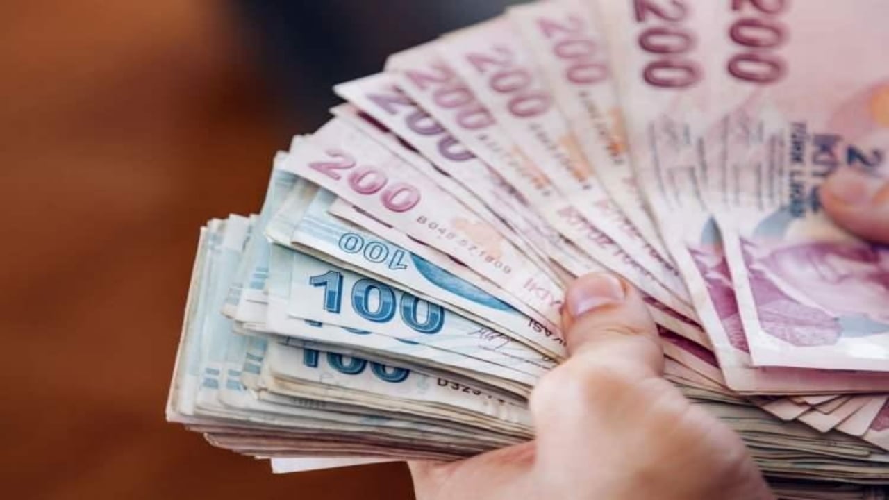 Foto - Paranın başkenti belli oldu! İşte Türkiye’nin en zengin ve en fakir şehirleri