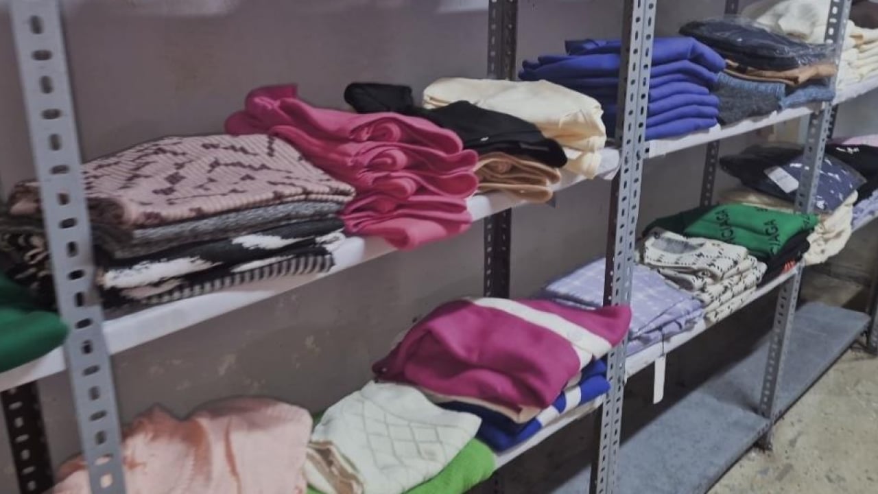 Foto - Paranın geçmediği AVM hizmete girdi: Ücretsiz giyim ihtiyaç sahiplerin yüzünü güldürdü