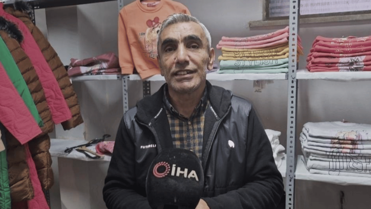 Paranın geçmediği AVM hizmete girdi: Ücretsiz giyim ihtiyaç sahiplerin yüzünü güldürdü