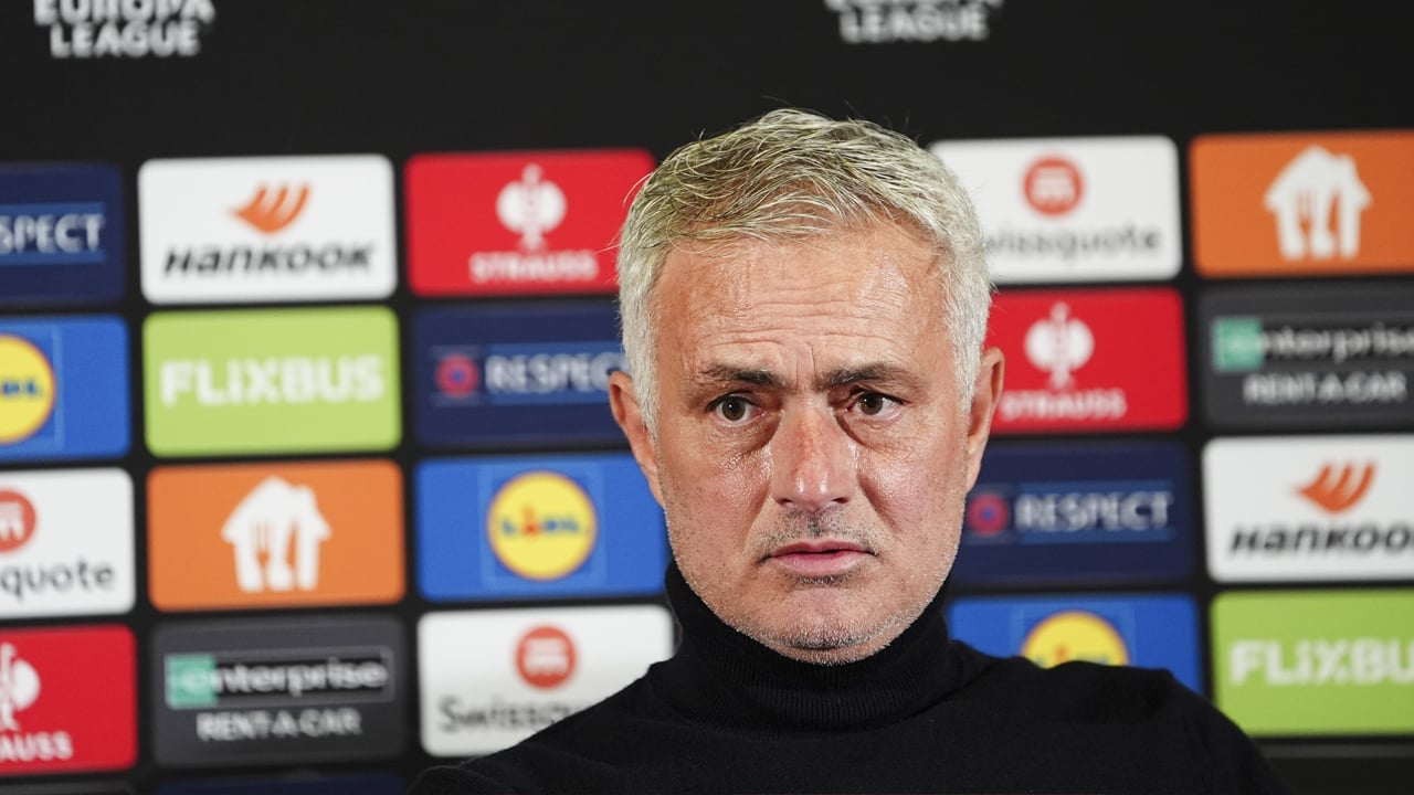 Foto - Parazit gibi yapıştı Fenerbahçe'ye: Bunu da yapmak zorunda mı yahu Fenerbahçe! Pes vallahi pes be adam...