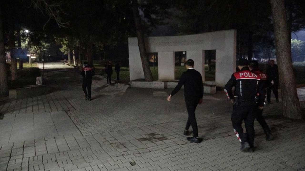 Foto - Parkta korkunç olay!