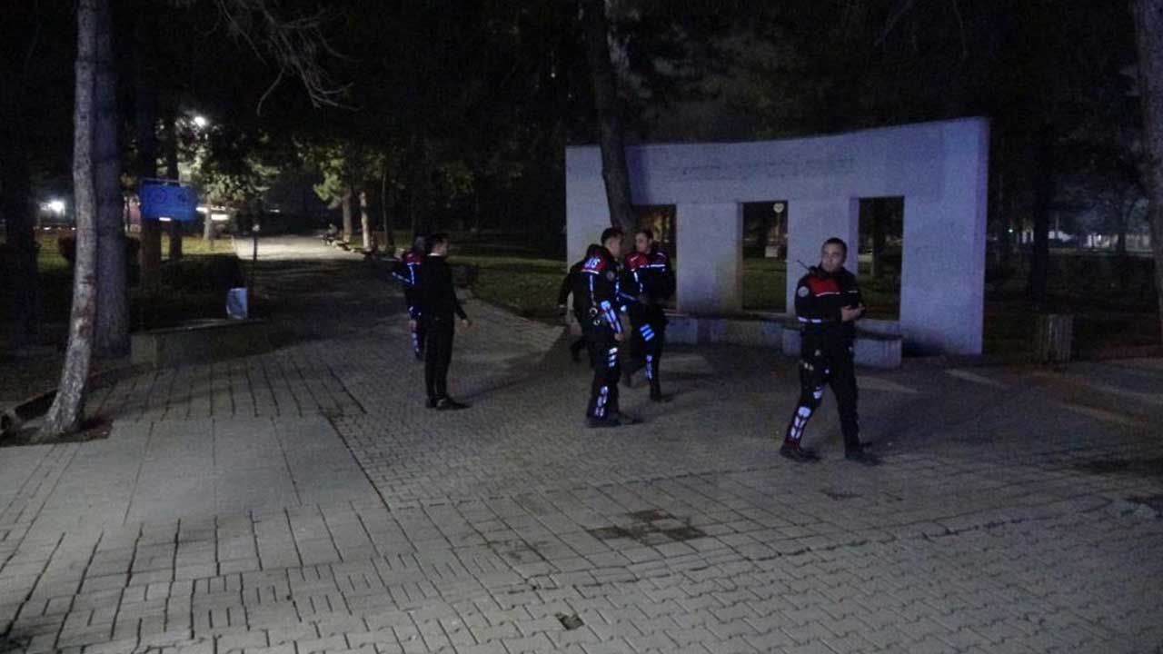 Foto - Parkta korkunç olay!