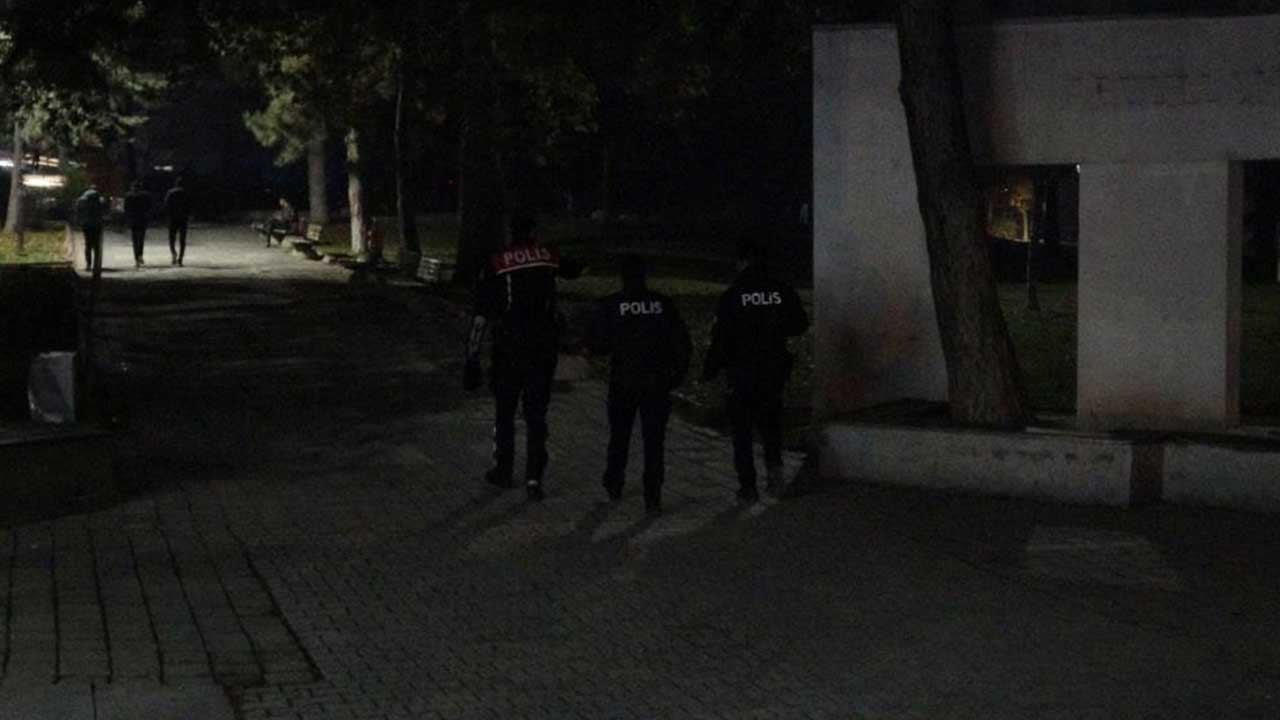 Foto - Parkta korkunç olay!