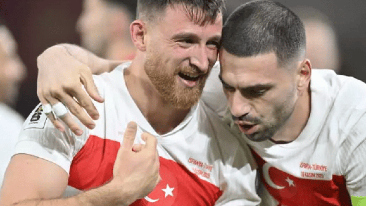 Foto - 'Parti var' naraları atan İspanyollar morardı: 'Canımız acıyor'