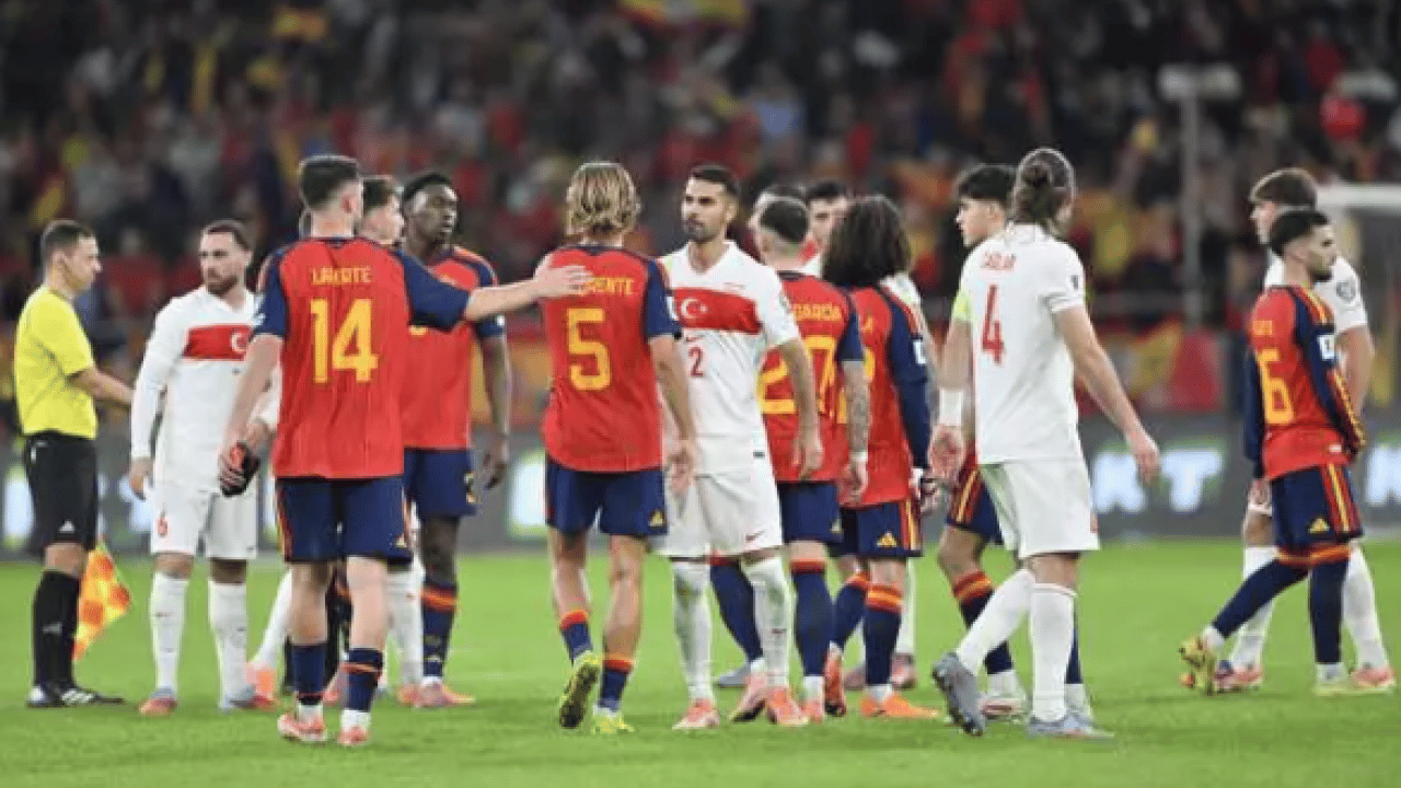 Foto - 'Parti var' naraları atan İspanyollar morardı: 'Canımız acıyor'