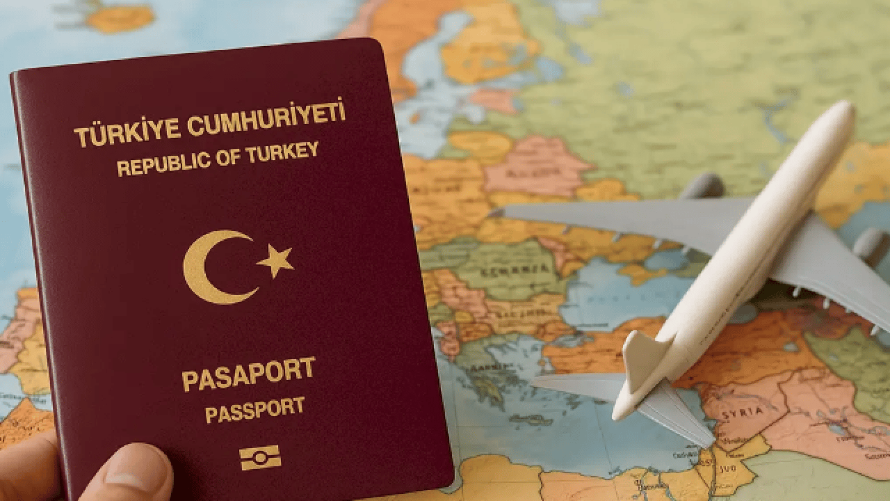 Foto - Pasaport Türleri ve Renkleri: İşte Bordo, Yeşil, Gri ve Siyah Pasaport Arasındaki Farklar