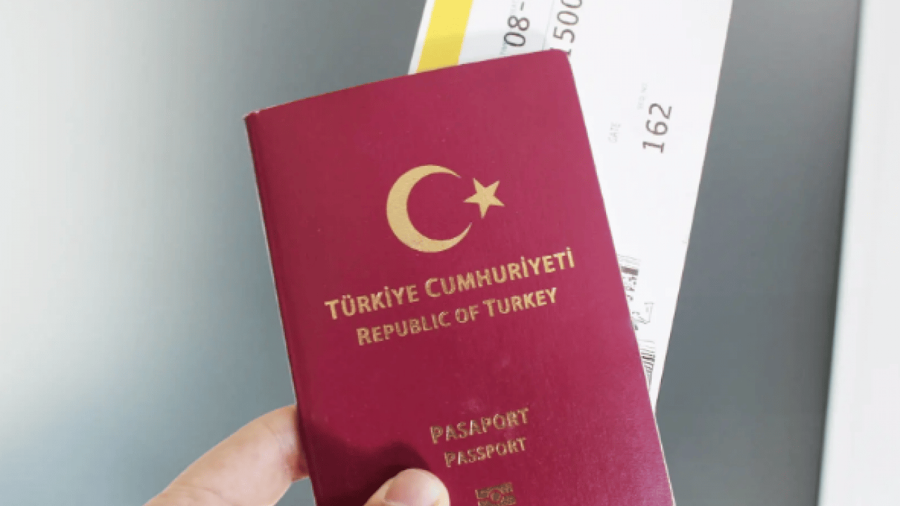 Foto - Pasaport Türleri ve Renkleri: İşte Bordo, Yeşil, Gri ve Siyah Pasaport Arasındaki Farklar
