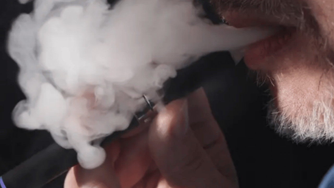 Foto - Pasif içicilik mevzusu büyüyor: Uzmanı uyarıyor: Dumansız alan ihlalleri artıyor, çocuklar risk altında