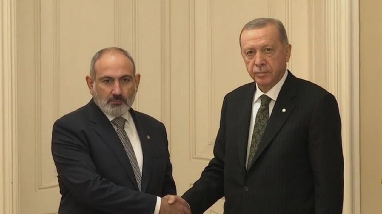 Foto - Paşinyan’dan itiraf gibi çıkış: "Açıkça söylüyorum, Türkiyesiz kesinlikle bunu yapamayız"