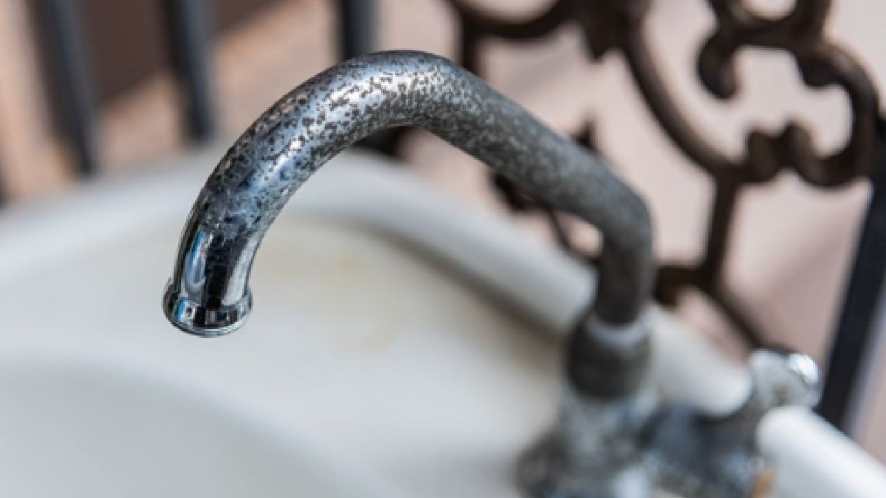 Foto - Evdeki paslanmış eşyalara son: Sadece sürün ve bekleyin! 