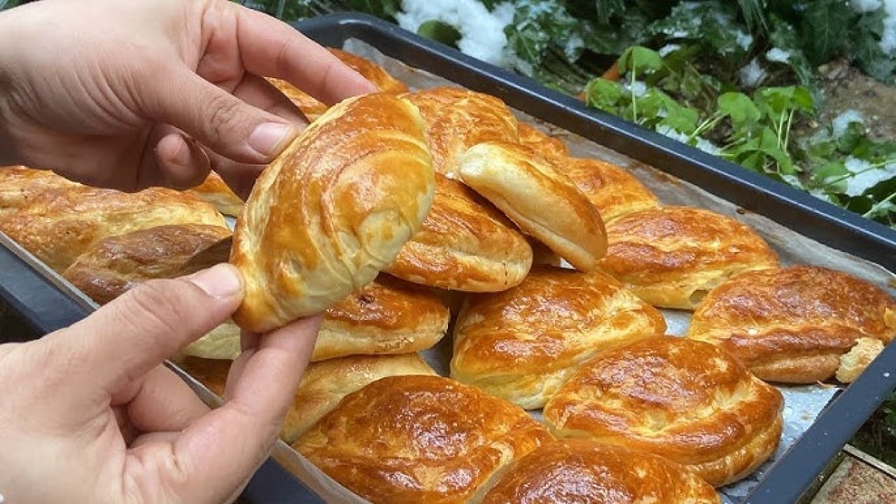 Foto - Pastane poğaçalarındaki gizli tehlike: Bir poğaçanın yarısı un yarısı yağ!