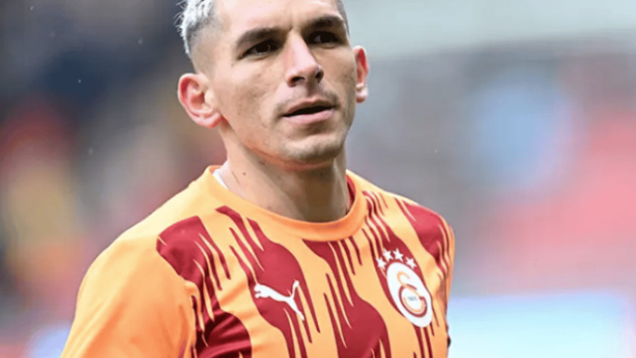 Pazar klasiği yine Hasan Şaş'tan: Sen kimsin ya?