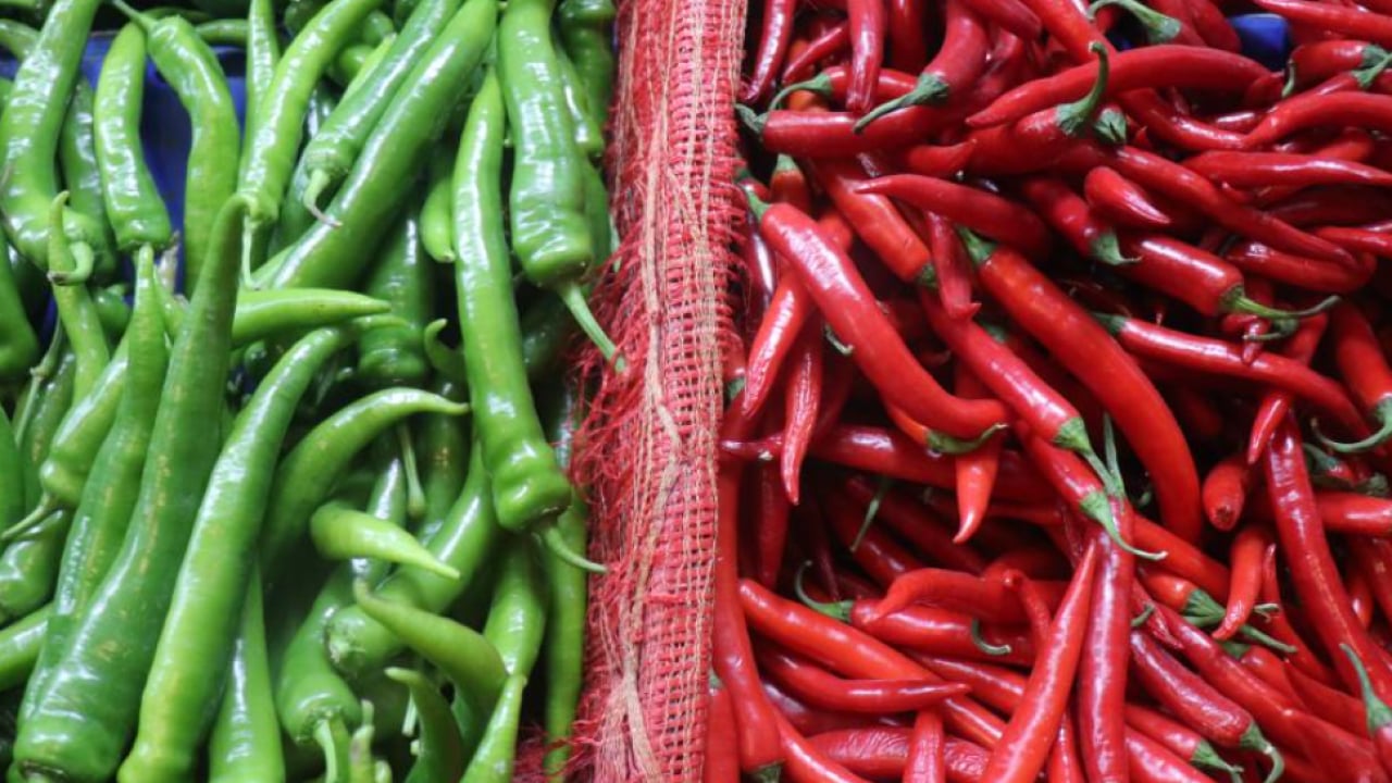 Foto - Pazar tezgahlarında kış sebzelerine yoğun ilgi