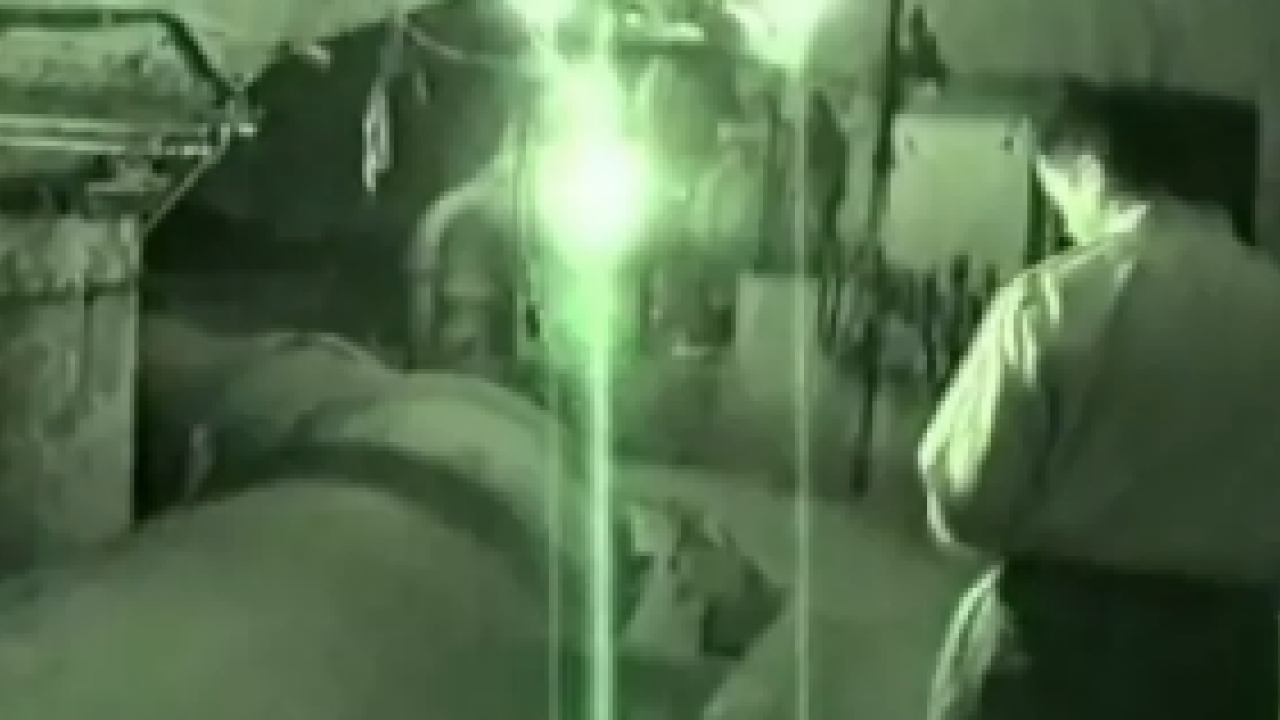 Foto - Pedofili sapık Epstein'in evindeki gizli tünel ilk kez görüntülendi! Rögar kapağı benzeri geçitler...