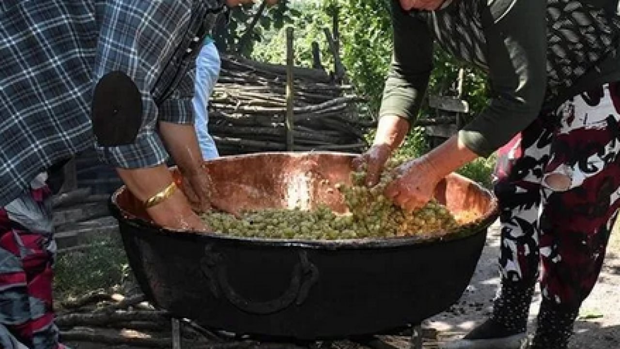 Foto - Pekmez mesaisi başladı: Uzun uzun kaynatılıyor... Yurt dışından bile talep var