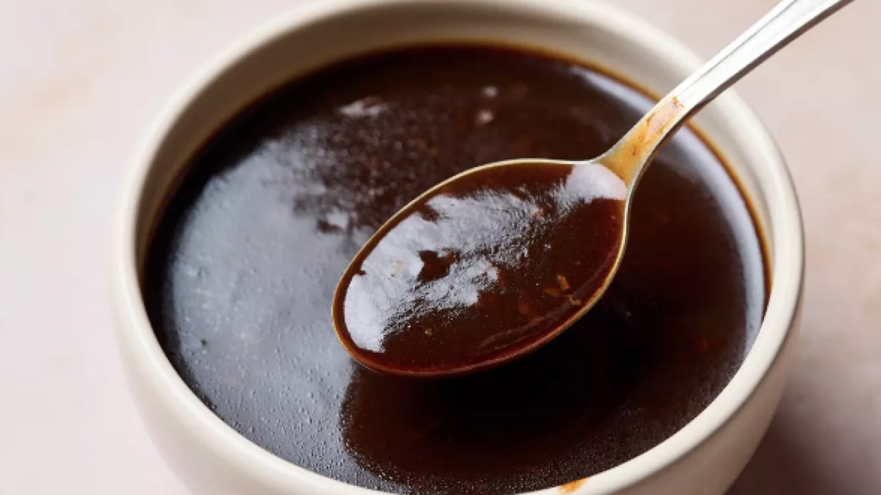 Foto - Pekmeze 2 damla ekleyin sadece: Karaciğeri temizleyen detoks karışımına dönüşüyor