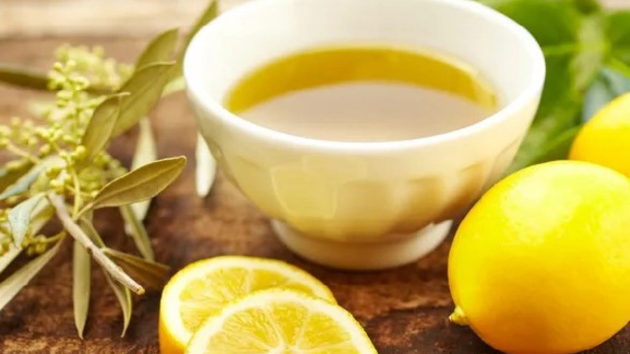 Foto - Pencere önüne 2 adet bırakmak yeterli! Sinekleri korkutup kaçıran o gizli karışım açıklandı