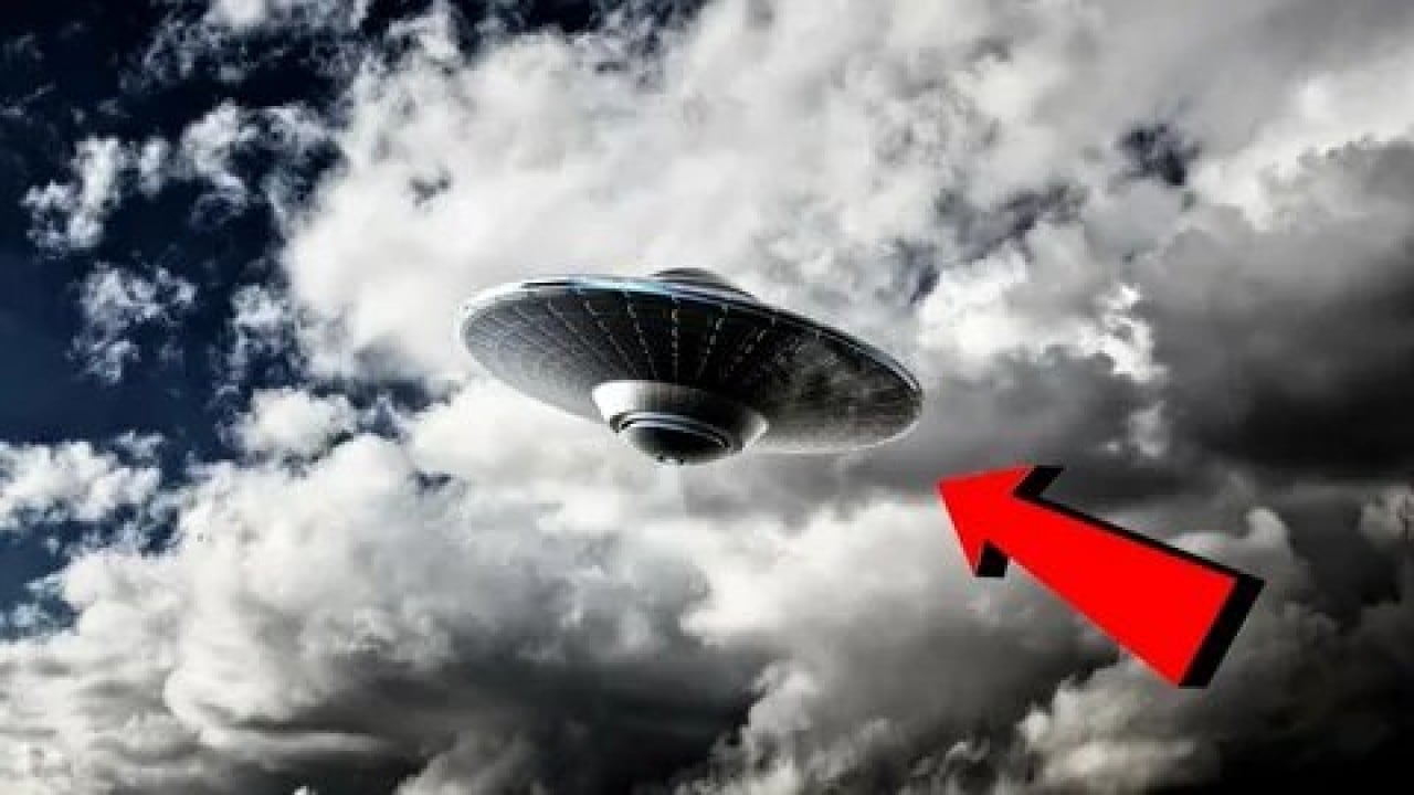 Foto - Pentagon'dan şok UFO ifşaatı! Trump talimatı verdi, gizli dosyalar ortalığa saçıldı!