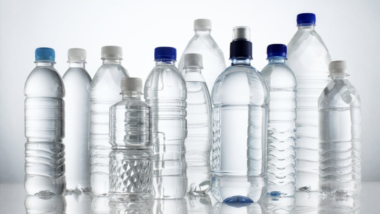 Foto - Pet şişeden su içen herkesi ilgilendiriyor! Bilim insanları uyardı