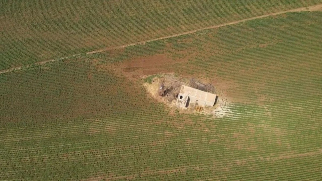 Foto - Petrol beklerken arazilerden bakın ne fışkırıyor! Gerçekten olacak iş değil