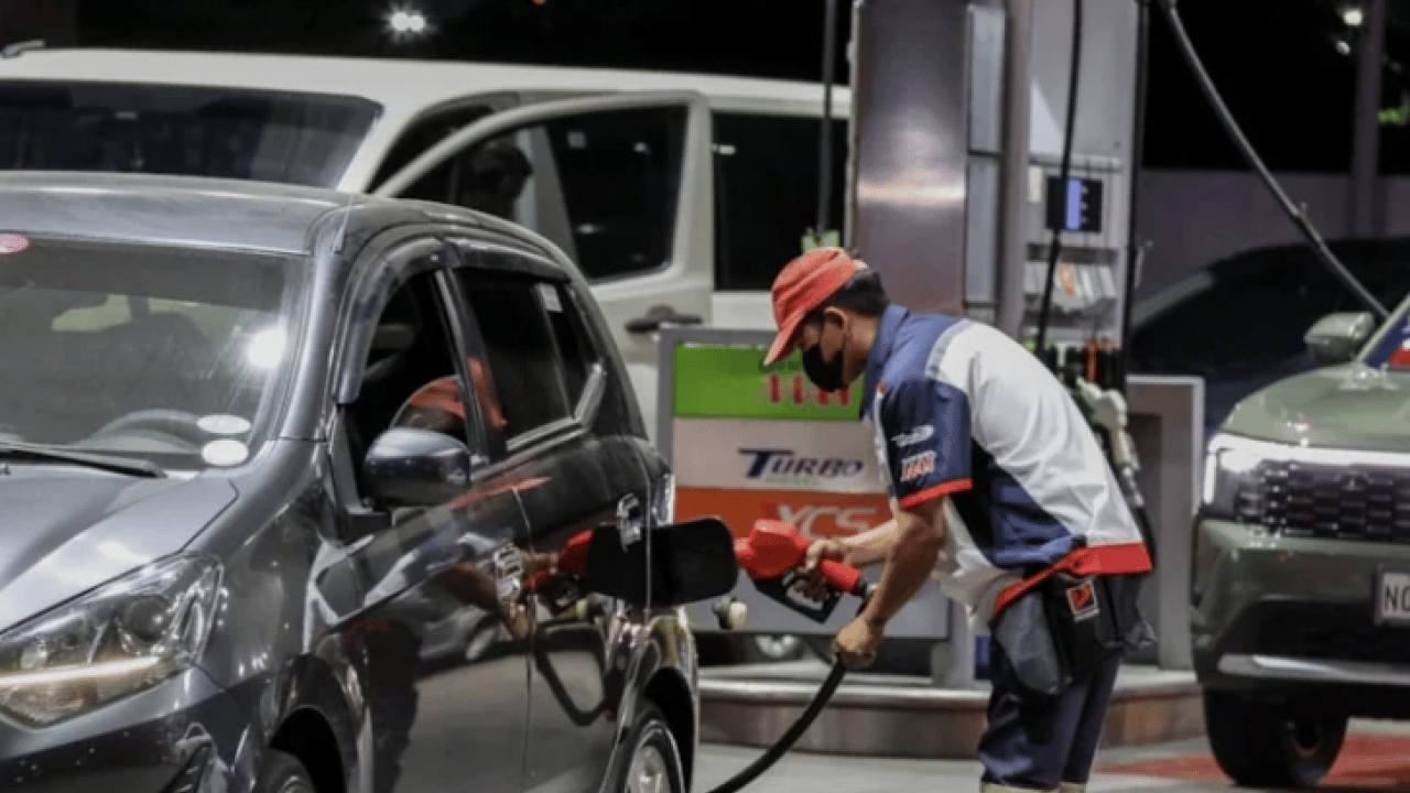 Foto - Petrol krizi derinleşiyor: Ülkede 330 istasyon kapatıldı!