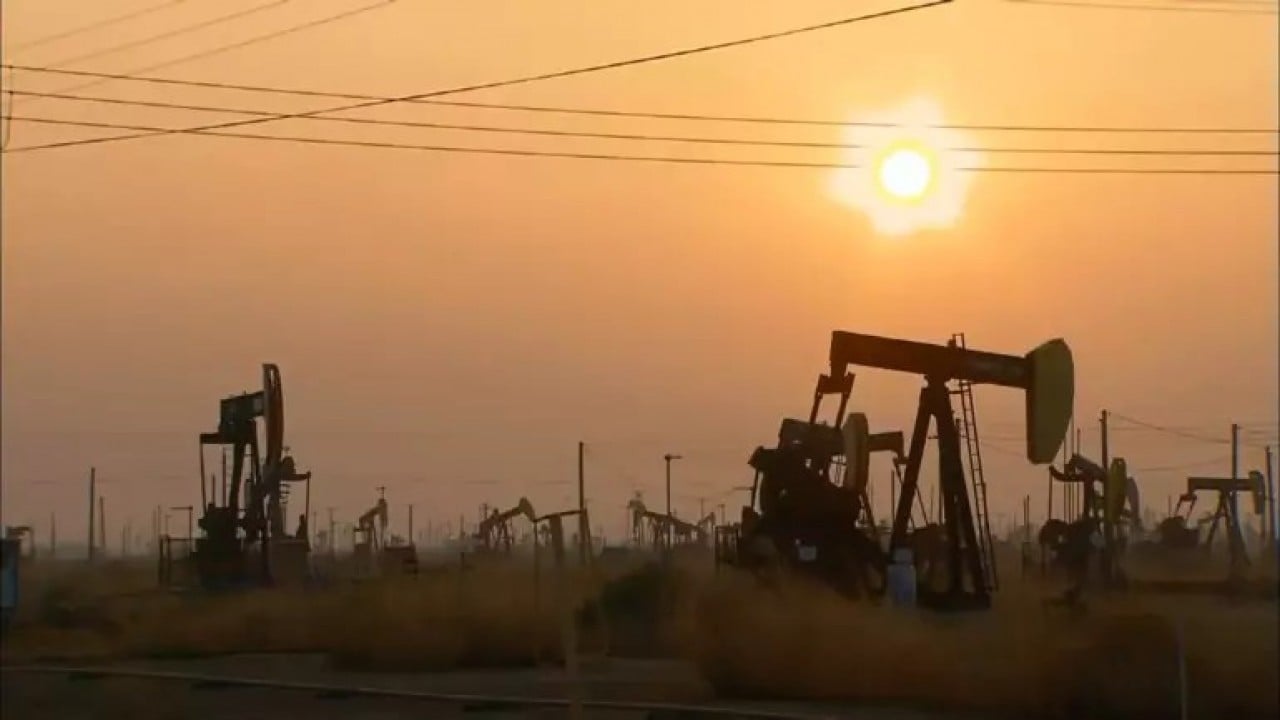 Foto - Petrol krizi ülkeyi vurdu: Bakanların yurtdışına çıkması yasaklandı