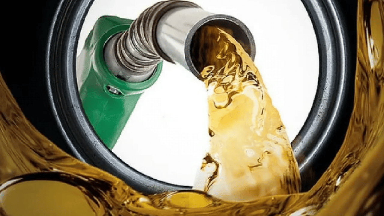 Petrol piyasasında ‘Umman’ bilmecesi: Brent varilin fiyatı düşüşe geçti