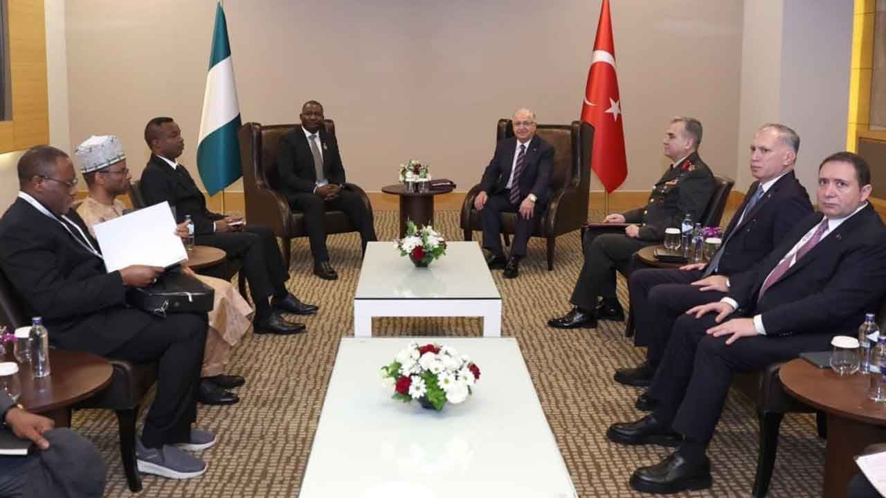 Foto - Petrol sahalarını korumak için Türkiye ile anlaştılar: İHA, füze, helikopter ne varsa alacaklar