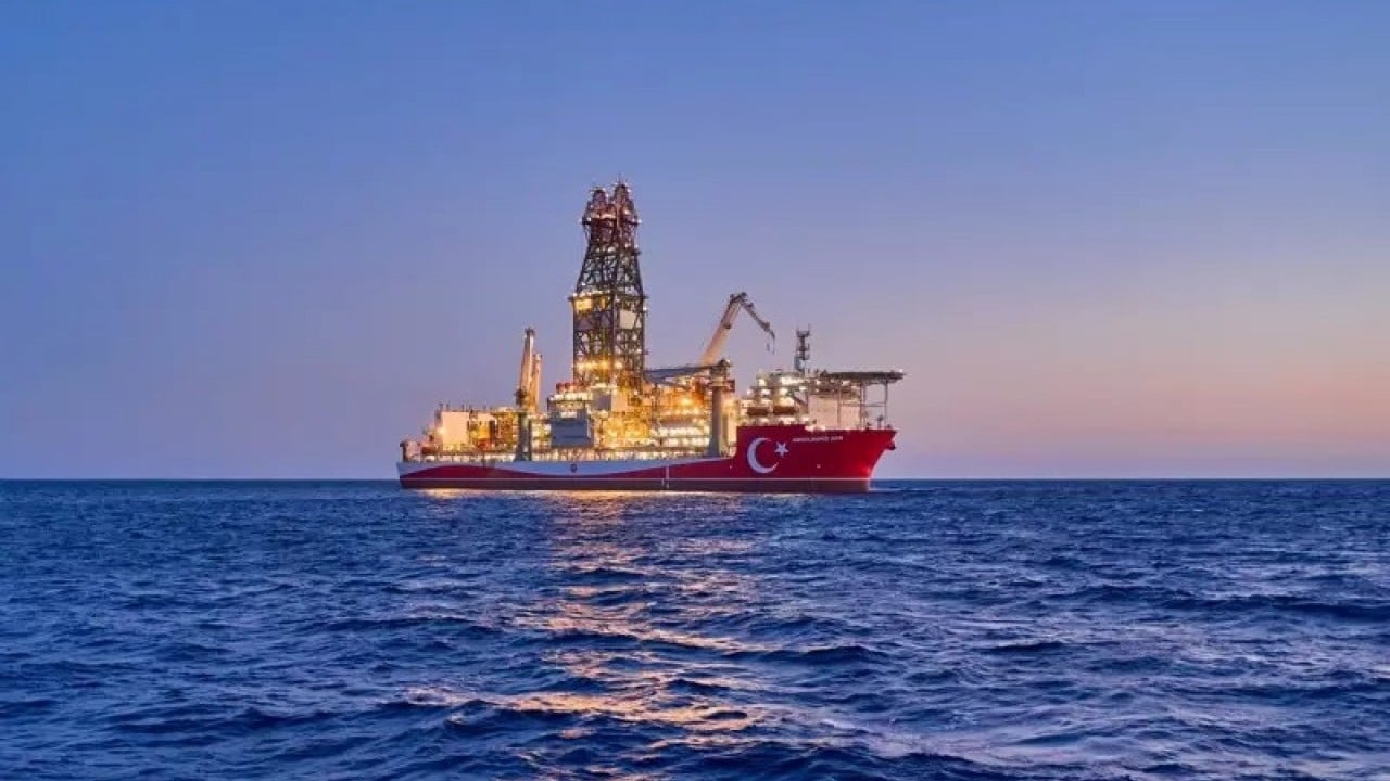 Foto - 'Petrol ve doğalgaz fışkırdı' haberini almamız an meselesi! Tamı tamına 300 kuyu...