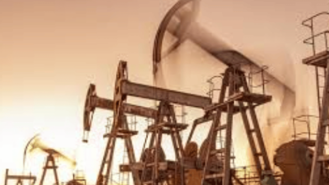 Foto - Petrolde arz krizi: Brent 105 doları aştı