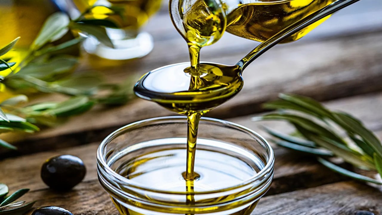 Foto - Peynir ekmek ile yapılan 3 peynirli ekmek tarifi: Hafta sonu kahvaltılarını şölen havasına çeviriyor!