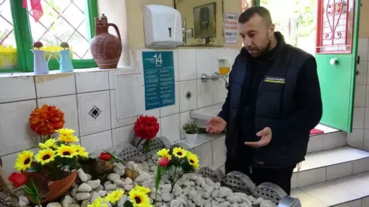 Foto - Pidecinin ortasında yatır mezarı! Müşteriler gördüğünde donup kalıyor