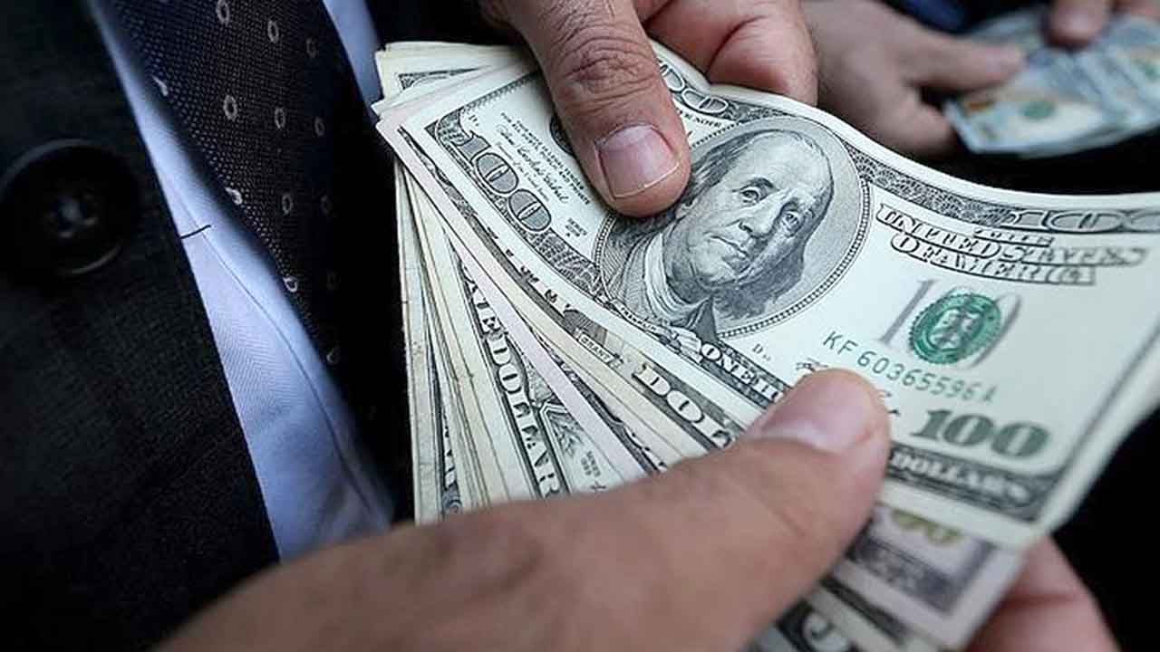 Foto - Piyasada sahte dolar şoku: 50 ve 100’lükleri kimse almıyor