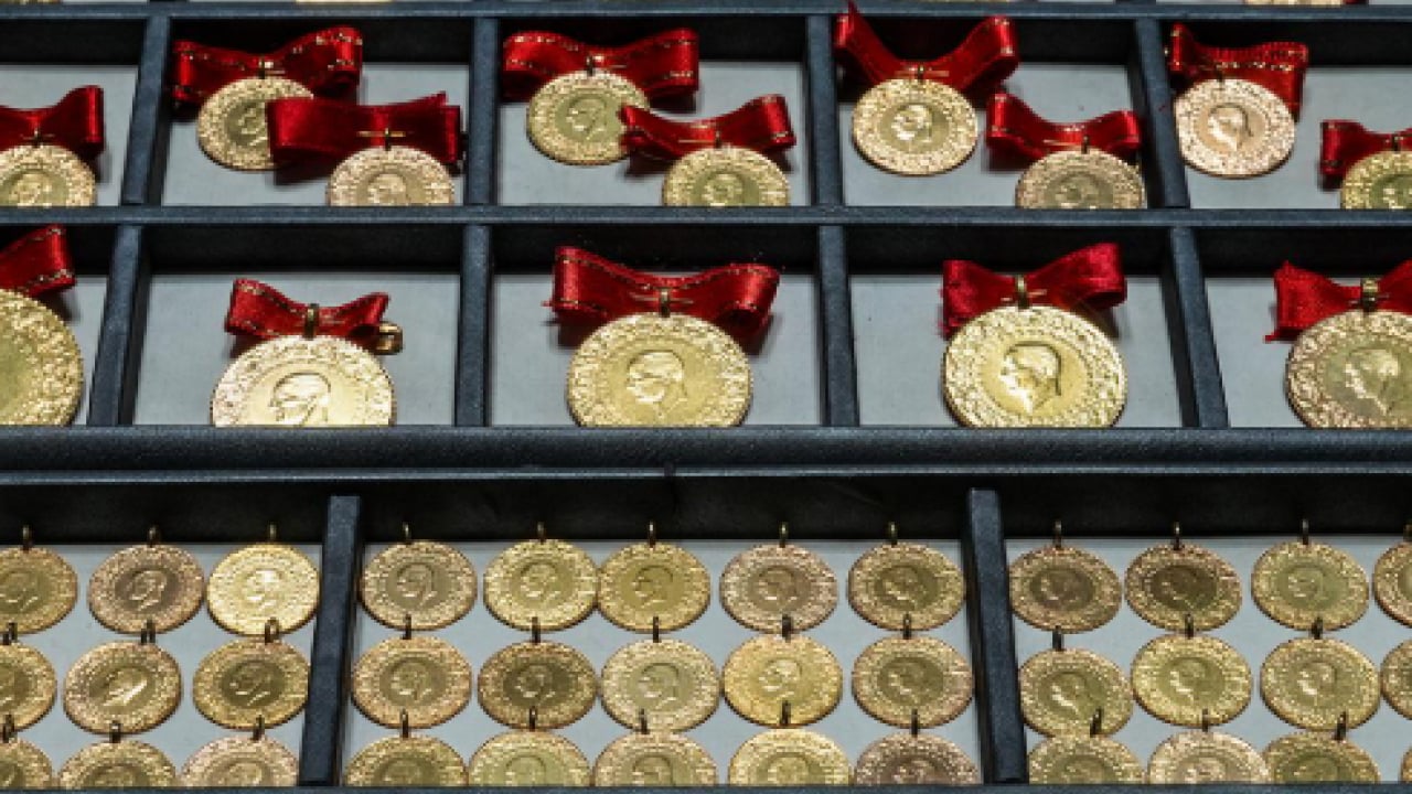 Foto - Piyasada yön değişti: Dolar yükseldi, altın düşüşe geçti