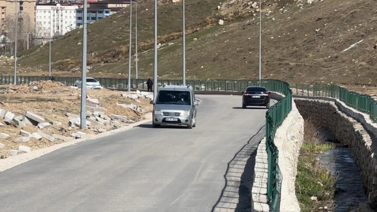 Foto - Pizok yolu açılmayı bekliyor Toprak kayması yüzünden 18 gündür kapalı