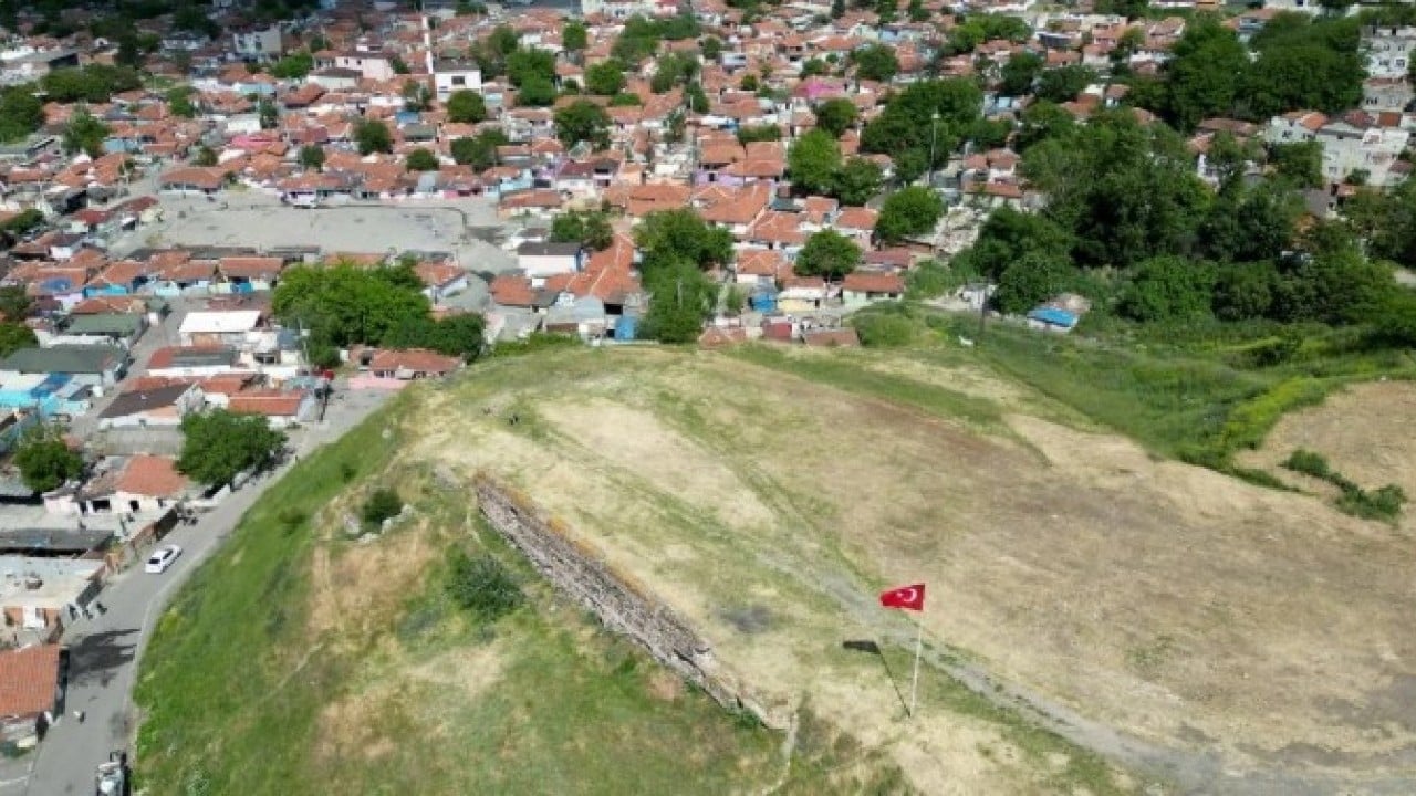 Foto - Plakalar hazırlandı bile! İşte Türkiye'nin il olacak 24 ilçesi