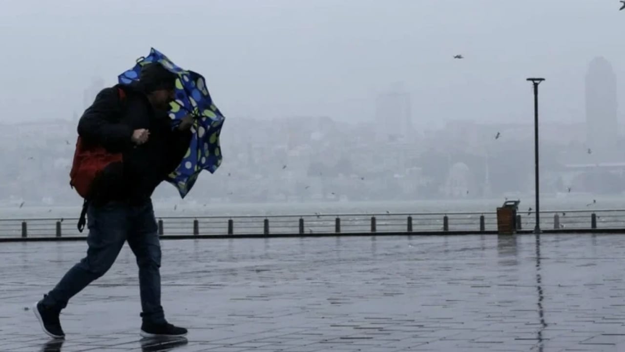 Foto - Tatil planları yapanlar dikkat: Sıcak, sağanak, fırtına geliyor!