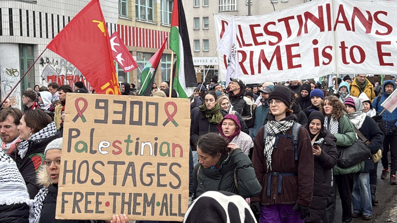 Foto - Polis müdahale etti! Berlin’de Filistin’e destek yürüyüşü