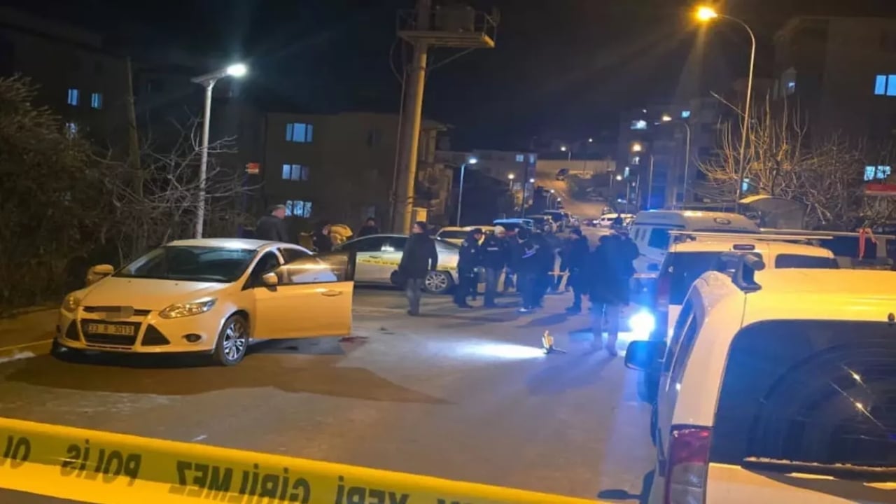 Foto - Polis, sokak ortasında bir başka polisi vurdu! Sebebi akıllara durgunluk verdi