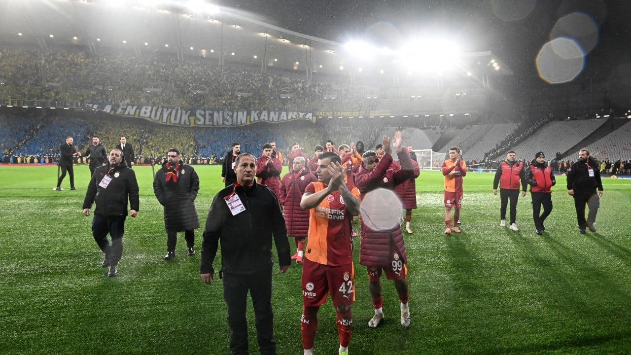 Foto - Poşet yorumları sosyal medyayı karıştırmıştı: Dursun Özbek, Galatasaray taraftarından özür diledi