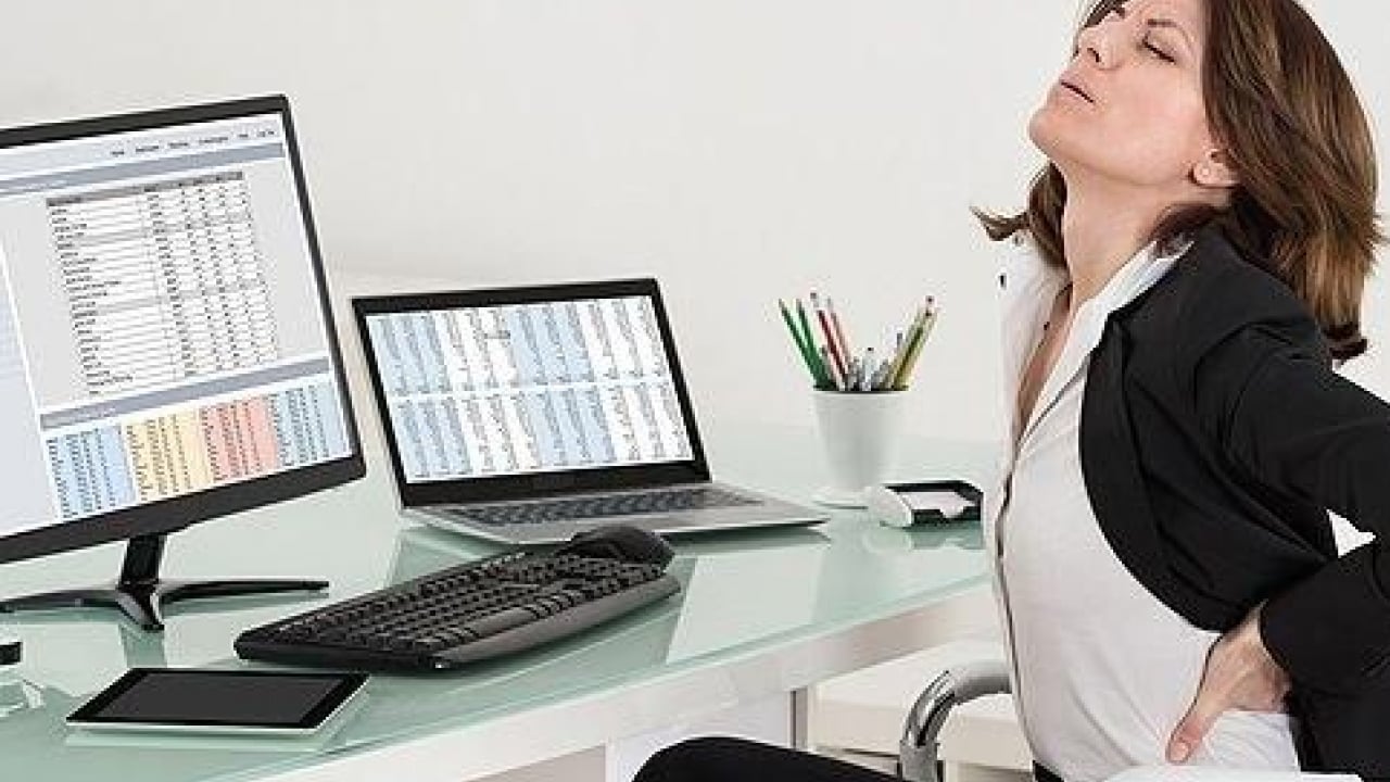 Foto - Postür rahatsızlıklara dikkat: Masabaşı çalışanlar risk altında! Omuz ağrısına iyi gelen egzersizler