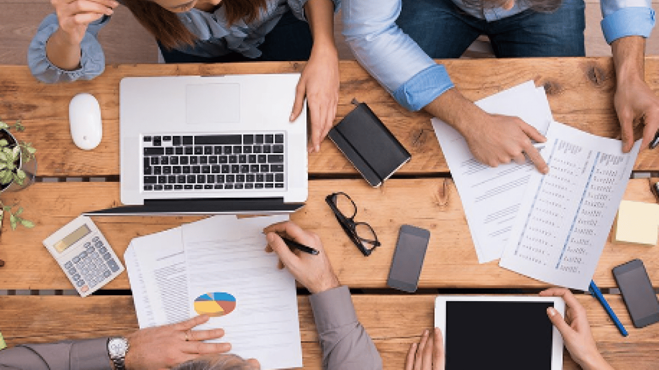 Postür rahatsızlıklara dikkat: Masabaşı çalışanlar risk altında! Omuz ağrısına iyi gelen egzersizler