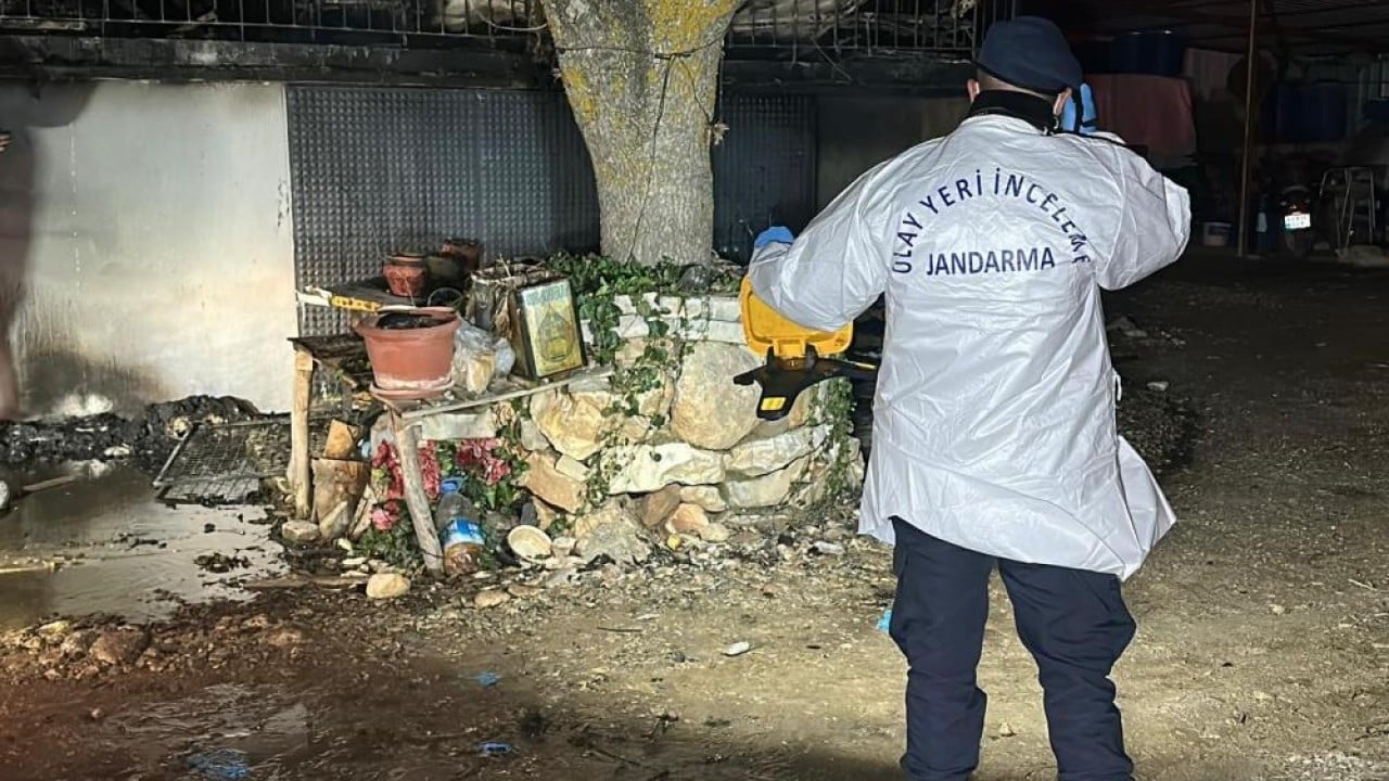 Foto - Prefabrik ev karı kocaya mezar oldu