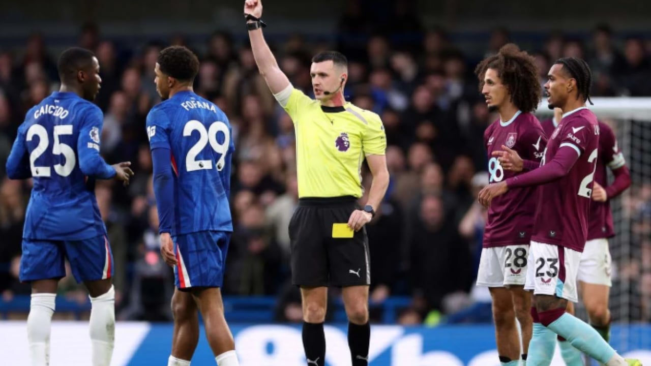 Foto - Premier Lig’de ırkçılık skandalı! Sosyal medyada ağır hakaretlere maruz kaldı