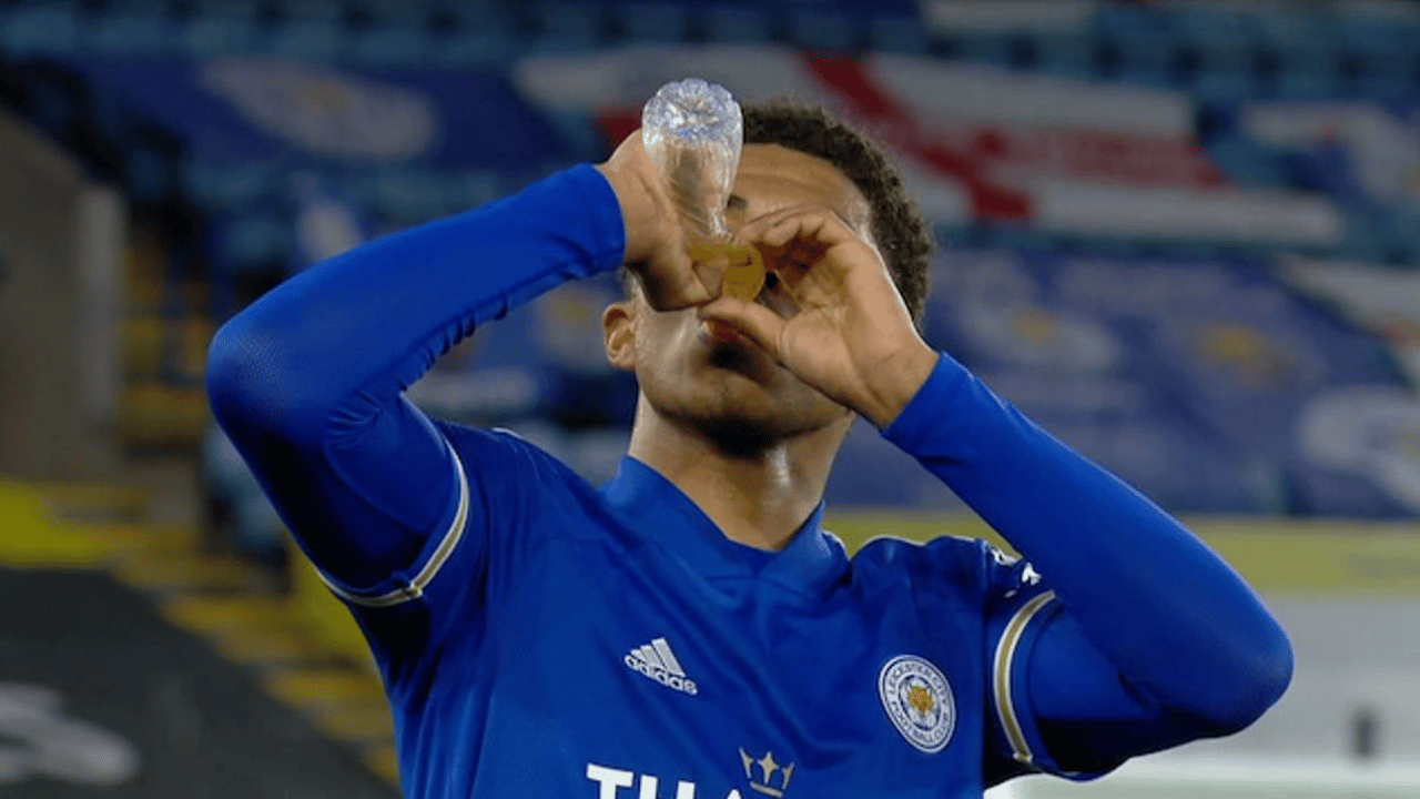 Foto - Premier Lig'e ramazan ayarı! Futbolculara oruçlarını açma izni verilecek