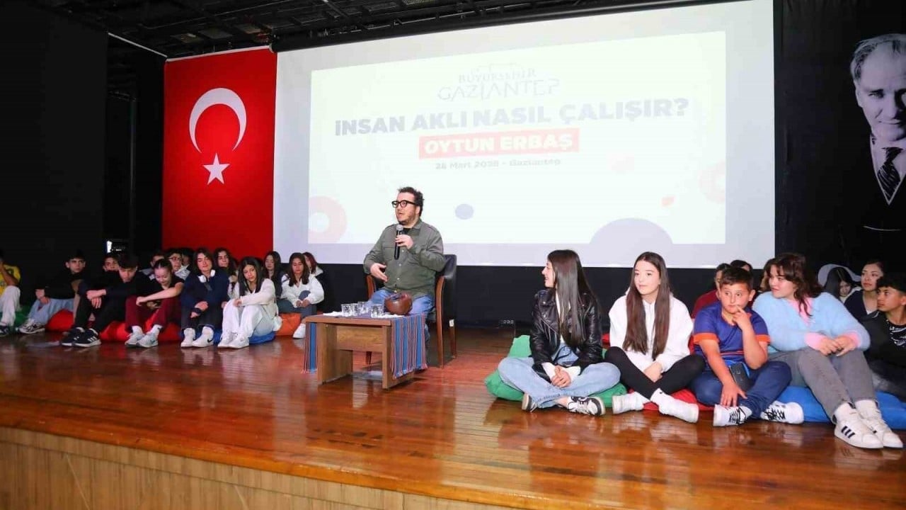 Foto - Prof. Dr. Erbaş, Genç Beyinlerin Stratejik Gelişim Mekanizmalarını Değerlendirdi