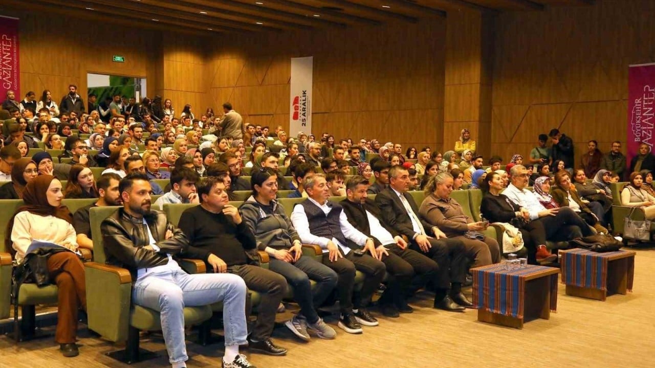 Foto - Prof. Dr. Erbaş, Genç Beyinlerin Stratejik Gelişim Mekanizmalarını Değerlendirdi