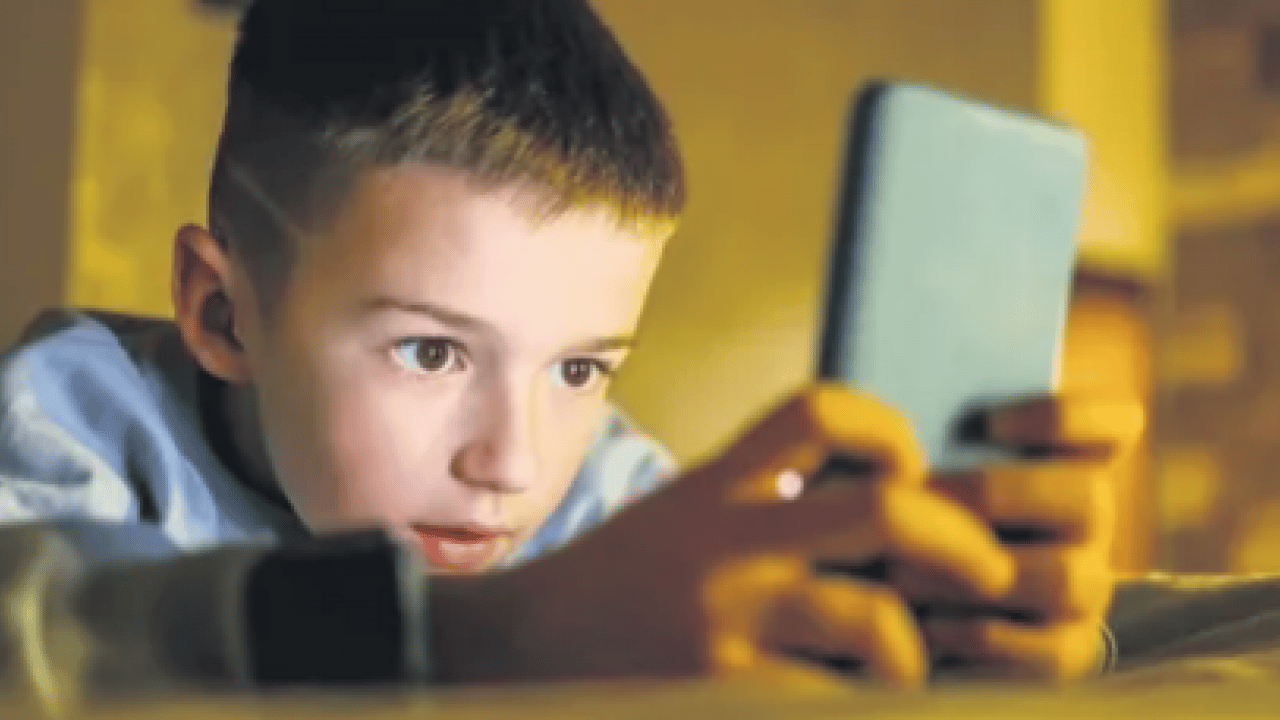 Foto - Prof. Dr. Tunay Kamer'den sosyal medya üzerine yorum: Evlatlarımız için dijital kalkan geliyor